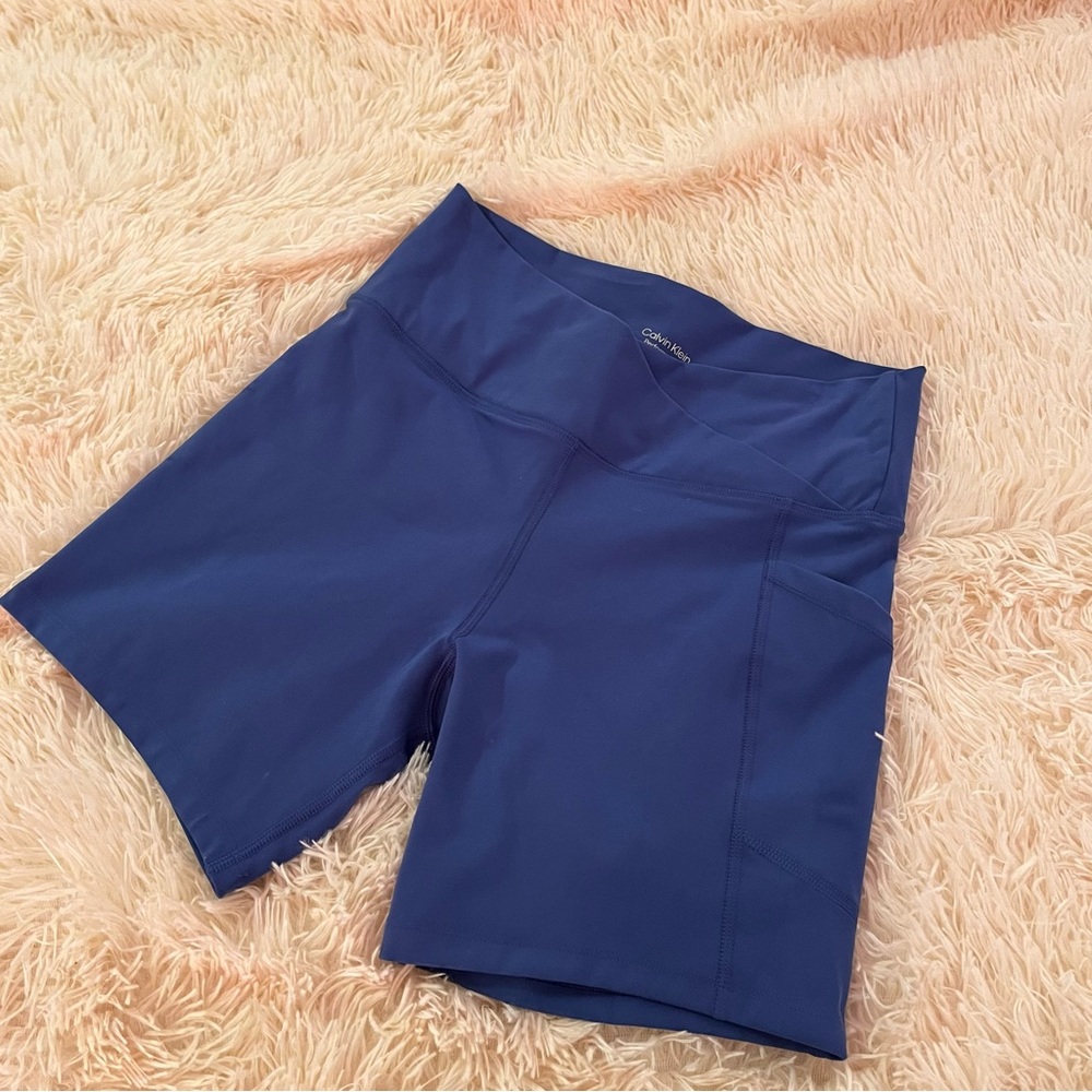 Calvin Klein Performance Bike Shorts Size M